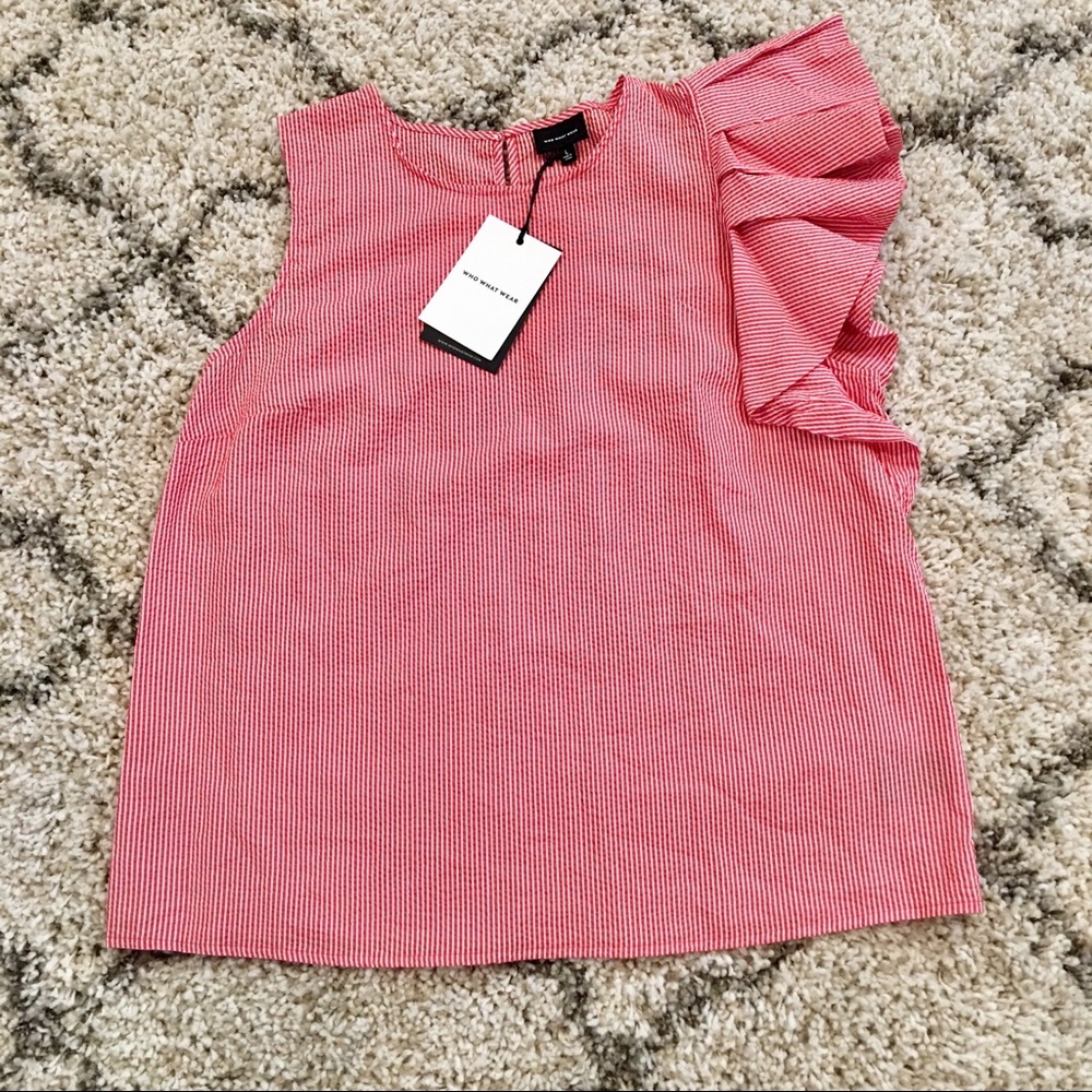 ❤️Who What Where Red striped ruffle tank top  L